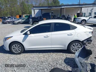 2019 Hyundai Accent SE with VIN 3KPC24A30KE049717, listed as a IAAI auction lot 41792523 with 58,576 mi miles. Bid and sale history available at carsss.com. Image 15.