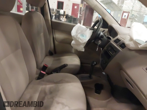 2007 Ford Focus S с VIN 1FAFP34N87W190236, выставлен на аукционе IAAI как лот 39851045 с пробегом 130 835 миль миль и . История ставок и продаж доступна на DreamBid. Изображение 5.