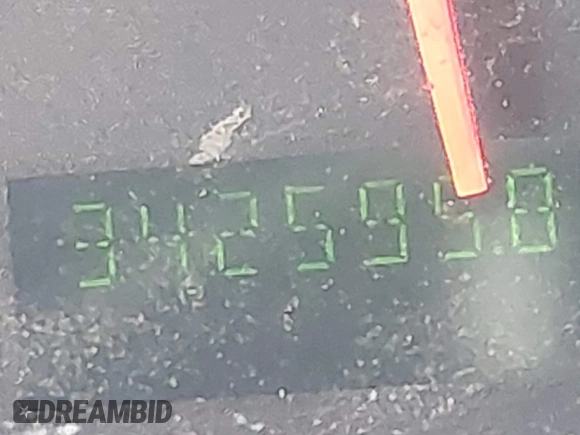 2004 Ford Econoline Cargo z VIN 1FTRE14W44HA97790, wystawiony jako IAAI lot #42332961 z przebiegiem 342 595 mil mil oraz . Historia ofert i sprzedaży dostępna na DreamBid. Obrazek 12.