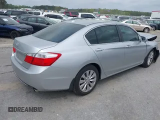 2013 Honda Accord Sdn EX-L with VIN 1HGCR2F82DA216638, listed as a IAAI auction lot 41955781 with 147,974 mi miles. Bid and sale history available at carsss.com. Image 4.