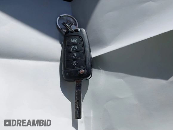 2019 Hyundai Veloster 2.0 with VIN KMHTG6AF8KU019854, listed as a IAAI auction lot 41697113 with 123,851 mi miles. Bid and sale history available at carsss.com. Image 11.