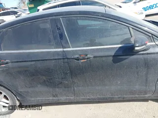 2016 Ford Fusion SE with VIN 3FA6P0HD3GR161715, listed as a IAAI auction lot 41885079 with 110,306 mi miles. Bid and sale history available at carsss.com. Image 13.