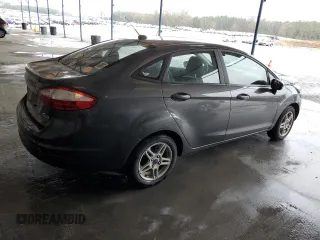 2017 Ford Fiesta SE z VIN 3FADP4BJ9HM165523, wystawiony jako Copart lot #70295532 z przebiegiem 91 318 mil mil oraz Szkoda całkowita • Salvage title. Historia ofert i sprzedaży dostępna na DreamBid. Obrazek 3.