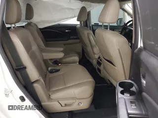2019 Honda Pilot Touring 7-Passenger with VIN 5FNYF6H64KB005798, listed as a IAAI auction lot 41551933 with 103,151 mi miles. Bid and sale history available at carsss.com. Image 8.