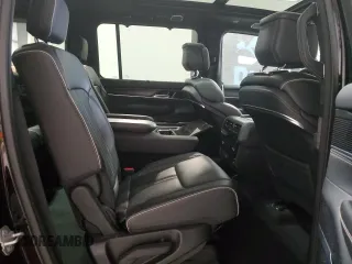 2024 Jeep Grand Wagoneer Series II с VIN 1C4SJSFP1RS120543, выставлен на аукционе Copart как лот 57324265 с пробегом 28 282 миль миль и Чистый • Clean title. История ставок и продаж доступна на DreamBid. Изображение 11.