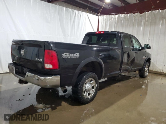 2017 Ram 2500 Tradesman z VIN 3C6UR5HLXHG779912, wystawiony jako Copart lot #86354724 z przebiegiem 184 920 mil mil oraz Szkoda całkowita • Salvage title. Historia ofert i sprzedaży dostępna na DreamBid. Obrazek 3.