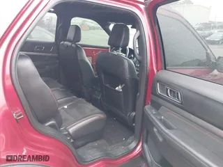 2019 Ford Explorer XLT with VIN 1FM5K7DH6KGA57902, listed as a IAAI auction lot 41564683 with 103,765 mi miles. Bid and sale history available at carsss.com. Image 8.