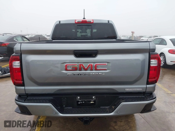 2024 GMC Canyon 2WD Elevation with VIN 1GTP5BEK4R1203356, listed as a IAAI auction lot 41413853 with 18,606 mi miles. Bid and sale history available at carsss.com. Image 17.