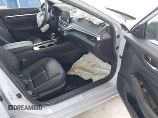 2024 Nissan Altima SR z VIN 1N4BL4CV2RN380575, wystawiony jako IAAI lot #42322744 z przebiegiem 10 763 mil mil oraz . Historia ofert i sprzedaży dostępna na DreamBid. Obrazek 5.
