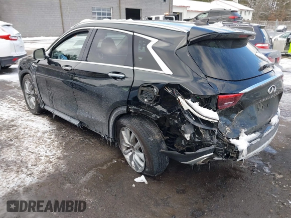 2021 Infiniti QX50 Luxe z VIN 3PCAJ5BBXMF110042, wystawiony jako IAAI lot #41358126 z przebiegiem 40 934 mil mil oraz . Historia ofert i sprzedaży dostępna na DreamBid. Obrazek 3.