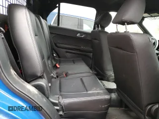 2019 Ford Police Interceptor Utility z VIN 1FM5K8AT5KGB15724, wystawiony jako Copart lot #55945185 z przebiegiem 108 429 mil mil oraz Tytuł czysty. Historia ofert i sprzedaży dostępna na DreamBid. Obrazek 11.