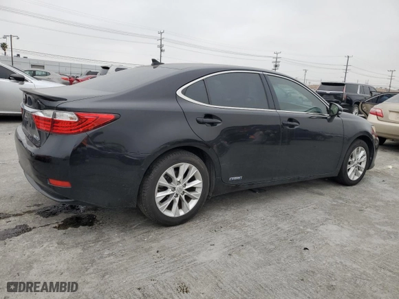 2013 Lexus ES 300h Hybrid with VIN JTHBW1GG5D2010192, listed as a Copart auction lot 50498455 with 255,946 mi miles and Salvage Title. Bid and sale history available at carsss.com. Image 3.