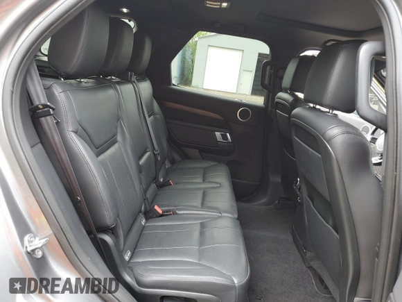 2017 Land Rover Discovery HSE with VIN SALRRBBK4HA021231, listed as a Copart auction lot 54582554 with 117,534 mi miles. Bid and sale history available at carsss.com. Image 11.
