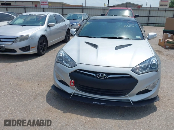 2016 Hyundai Genesis Coupe R-Spec with VIN KMHHU6KJ4GU134671, listed as a IAAI auction lot 42305705 with 47,854 mi miles and . Bid and sale history available at DreamBid. Image 12.