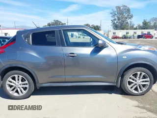2011 Nissan Juke SL with VIN JN8AF5MR2BT015663, listed as a IAAI auction lot 41878579 with 120,611 mi miles. Bid and sale history available at carsss.com. Image 14.