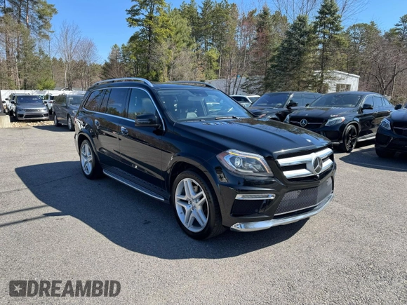 2014 Mercedes-Benz GL-Class GL 550 with VIN 4JGDF7DE1EA318611, listed as a Copart auction lot 54084385 with 184,784 mi miles and Clean Title. Bid and sale history available at carsss.com. Image 1.