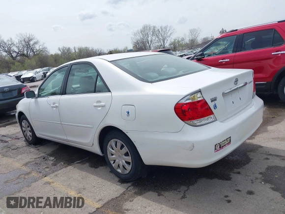2006 Toyota Camry STD with VIN 4T1BE32K26U746232, listed as a IAAI auction lot 41946093 with 131,185 mi miles. Bid and sale history available at carsss.com. Image 3.