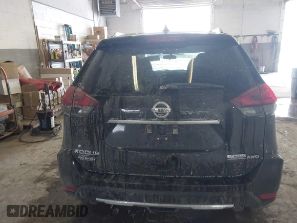 2020 Nissan Rogue S with VIN 5N1AT2MV9LC809900, listed as a IAAI auction lot 41260438 with 121,540 mi miles. Bid and sale history available at carsss.com. Image 17.