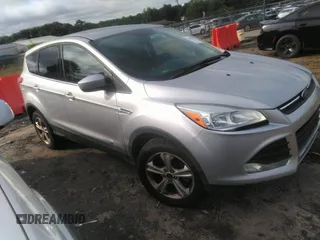 2016 Ford Escape SE z VIN 1FMCU9GX3GUC71786, wystawiony jako IAAI lot #42392157 z przebiegiem 168 578 mil mil oraz . Historia ofert i sprzedaży dostępna na DreamBid. Obrazek 1.