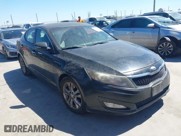 2013 Kia Optima LX with VIN 5XXGM4A75DG149949, listed as a IAAI auction lot 41847004 with 335,621 mi miles. Bid and sale history available at carsss.com. Image 1.