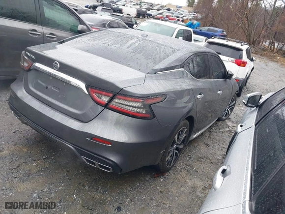 2019 Nissan Maxima S with VIN 1N4AA6AVXKC368286, listed as a IAAI auction lot 41548224 with 83,084 mi miles. Bid and sale history available at carsss.com. Image 4.