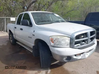 2008 Dodge 1500 SLT with VIN 1D7HA182X8J212993, listed as a IAAI auction lot 41871136 with 218,277 mi miles. Bid and sale history available at carsss.com. Image 1.
