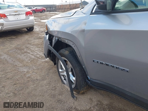2023 Jeep Compass Latitude with VIN 3C4NJDBN7PT532099, listed as a IAAI auction lot 41485624 with 10,564 mi miles and . Bid and sale history available at DreamBid. Image 16.