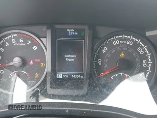 2023 Toyota Tacoma SR с VIN 3TYRX5GNXPT068514, выставлен на аукционе IAAI как лот 41535936 с пробегом 14 304 миль миль и . История ставок и продаж доступна на DreamBid. Изображение 7.
