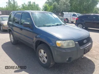2006 Ford Escape XLT with VIN 1FMYU93166KA11593, listed as a IAAI auction lot 42547931 with 176,273 mi miles and . Bid and sale history available at DreamBid. Image 1.