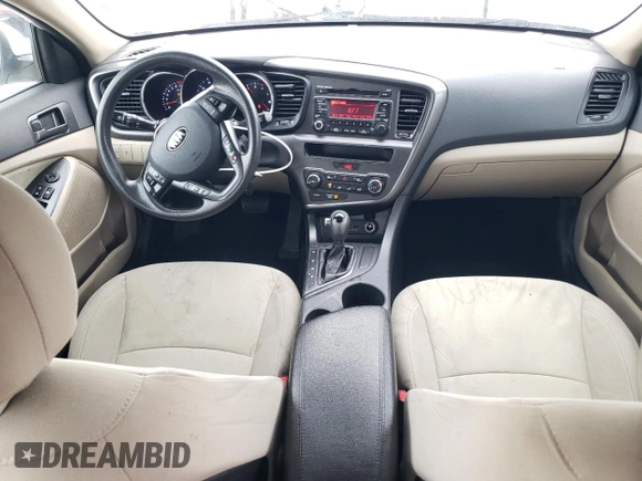 2013 Kia Optima LX z VIN KNAGM4A76D5349580, wystawiony jako Copart lot #43400545 z przebiegiem 156 241 mil mil oraz Szkoda całkowita • Salvage title. Historia ofert i sprzedaży dostępna na DreamBid. Obrazek 8.