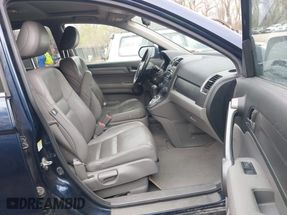 2008 Honda CR-V EX-L with VIN JHLRE487X8C036664, listed as a IAAI auction lot 41949100 with 175,620 mi miles. Bid and sale history available at carsss.com. Image 5.