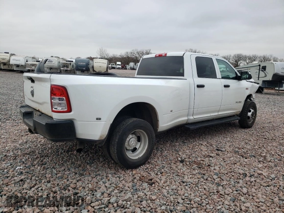 2021 Ram 3500 Tradesman with VIN 3C63RRGJ8MG589314, listed as a Copart auction lot 82901924 with 34,741 mi miles and Salvage Title. Bid and sale history available at carsss.com. Image 3.