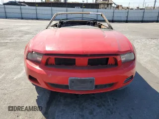 2010 Ford Mustang V6 с VIN 1ZVBP8EN7A5175659, выставлен на аукционе Copart как лот 63528844 с пробегом Не указан миль и На запчасти • Non repairable. История ставок и продаж доступна на DreamBid. Изображение 5.