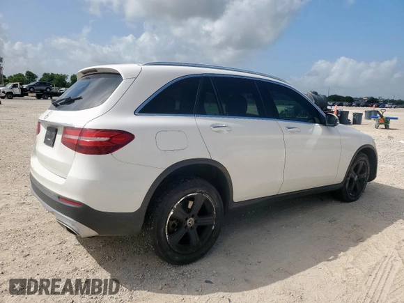 2018 Mercedes-Benz GLC 300 with VIN WDC0G4JB3JV025492, listed as a Copart auction lot 61674235 with 99,671 mi miles and Salvage title. Bid and sale history available at DreamBid. Image 3.