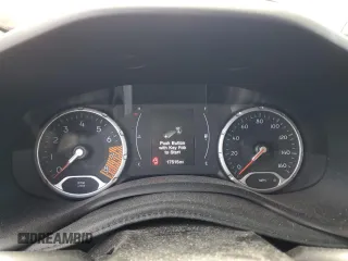 2020 Jeep Renegade Altitude with VIN ZACNJBBB6LPL22814, listed as a Copart auction lot 56070445 with 17,515 mi miles and Non repairable. Bid and sale history available at DreamBid. Image 9.