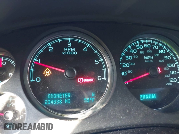 2010 Chevrolet Suburban LT with VIN 1GNUCJE01AR196820, listed as a IAAI auction lot 40713946 with 234,838 mi miles and . Bid and sale history available at DreamBid. Image 7.