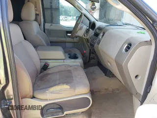 2006 Ford F-150 XLT z VIN 1FTPW14VX6KD64920, wystawiony jako IAAI lot #42181183 z przebiegiem 383 846 mil mil oraz . Historia ofert i sprzedaży dostępna na DreamBid. Obrazek 5.