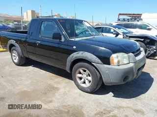 2002 Nissan Frontier z VIN 1N6DD26S22C310577, wystawiony jako IAAI lot #42317550 z przebiegiem 182 118 mil mil oraz . Historia ofert i sprzedaży dostępna na DreamBid. Obrazek 1.