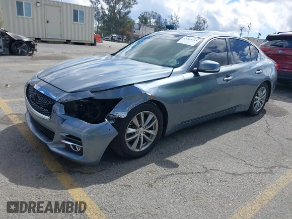 2014 Infiniti Q50 with VIN JN1BV7AP4EM685699, listed as a IAAI auction lot 41765788 with 117,127 mi miles. Bid and sale history available at carsss.com. Image 2.