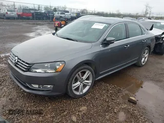 2014 Volkswagen Passat SE с VIN 1VWBN7A39EC085032, выставлен на аукционе IAAI как лот 41931302 с пробегом 193 425 миль миль и . История ставок и продаж доступна на DreamBid. Изображение 18.