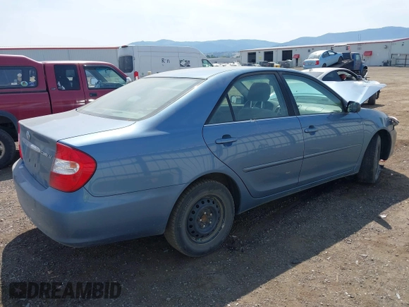 2004 Toyota Camry LE z VIN JTDBE32K140260522, wystawiony jako IAAI lot #42476400 z przebiegiem 152 466 mil mil oraz . Historia ofert i sprzedaży dostępna na DreamBid. Obrazek 4.