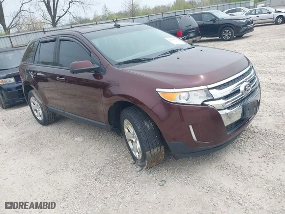 2012 Ford Edge SEL with VIN 2FMDK3JC1CBA45260, listed as a IAAI auction lot 42024673 with 183,328 mi miles. Bid and sale history available at carsss.com. Image 1.