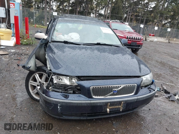 2002 Volvo V70 with VIN YV1SW58D921186348, listed as a IAAI auction lot 40729522 with 159,385 mi miles and . Bid and sale history available at DreamBid. Image 12.