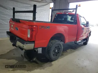 2017 Ford F-250 XLT with VIN 1FTBF2B60HEE40416, listed as a Copart auction lot 50494345 with Not provided miles and Salvage title. Bid and sale history available at DreamBid. Image 3.