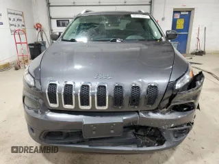 2016 Jeep Cherokee Altitude with VIN 1C4PJLCB8GW258011, listed as a Copart auction lot 80121004 with 170,172 mi miles and Salvage Title. Bid and sale history available at carsss.com. Image 5.