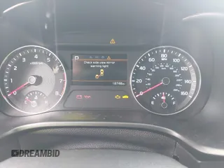 2023 Kia Forte LXS z VIN 3KPF24AD4PE627976, wystawiony jako IAAI lot #41540833 z przebiegiem 18 748 mil mil oraz . Historia ofert i sprzedaży dostępna na DreamBid. Obrazek 7.