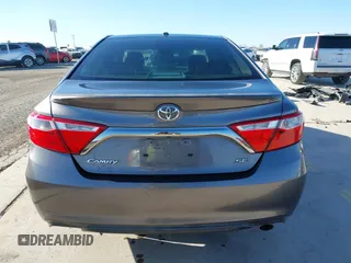 2015 Toyota Camry XLE with VIN 4T1BF1FK4FU914870, listed as a IAAI auction lot 41732333 with 177,907 mi miles. Bid and sale history available at carsss.com. Image 16.