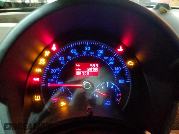 2010 Volkswagen Beetle with VIN 3VWRG3AL0AM004879, listed as a Copart auction lot 84697024 with 128,793 mi miles and Clean Title. Bid and sale history available at DreamBid. Image 9.