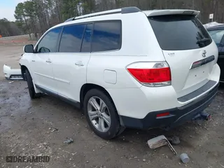 2012 Toyota Highlander Limited with VIN 5TDYK3EHXCS067476, listed as a IAAI auction lot 41345469 with 170,504 mi miles. Bid and sale history available at carsss.com. Image 3.