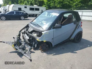 2008 Smart fortwo Pure с VIN WMEEJ31X38K134437, выставлен на аукционе Copart как лот 60507845 с пробегом Не указан миль и Списание • Salvage title. История ставок и продаж доступна на DreamBid. Изображение 1.